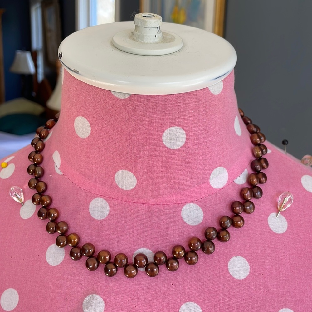 Copper fresh water pearl with copper closure. Unique design